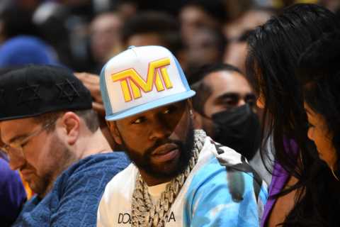 Floyd Mayweather Reached Out to Will Smith After Oscars Incident