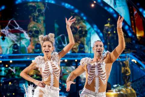 Zara McDermott reveals why she avoided the Strictly curse