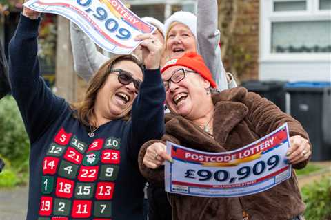 Neighbours Win £180,000 on People's Postcode Lottery