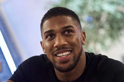 Anthony Joshua Faces Long Wait to Fight Tyson Fury After Rejecting Two Chances