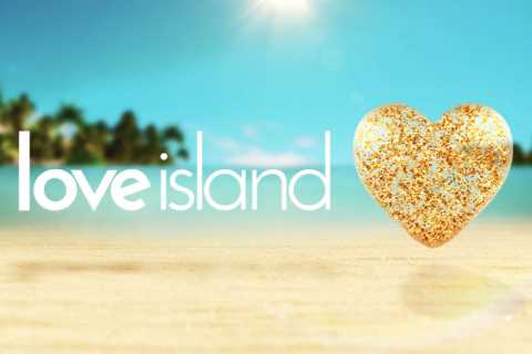 Love Island Fans Convinced Two Stars are Secretly Engaged After Spotting 'Clues'