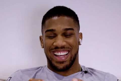 Anthony Joshua Takes on Fans' Questions Ahead of Big Fight