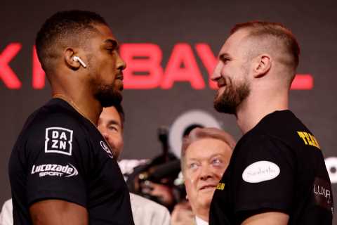 Anthony Joshua Confesses 'No Future' if Unable to Defeat Otto Wallin