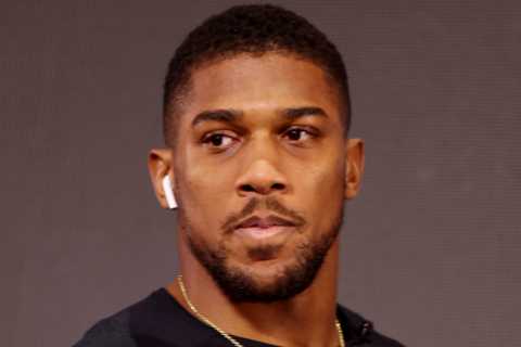 Anthony Joshua Reveals Plan to Expose Cracks in Otto Wallin's Defense