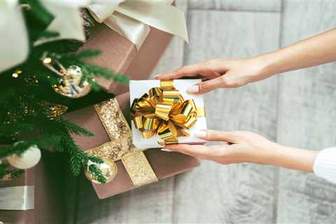 Your rights to return unwanted Christmas presents explained – and the exact dates to get money back