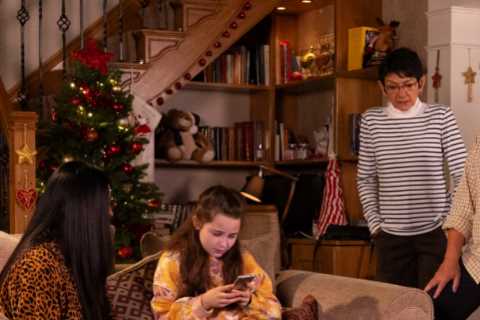 Stu Carpenter's Plan Goes Awry in Coronation Street