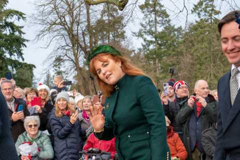 Sarah Ferguson Joins Royals in Church on Christmas Day for First Time in 32 Years – in Show of..