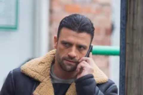Coronation Street fans spot clue that returning character won't stick around