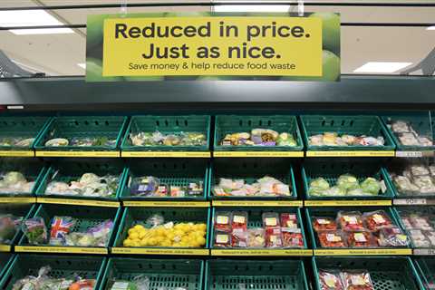 How to get free fruit and veg from supermarkets including Tesco, Aldi and Asda that’s NOT..