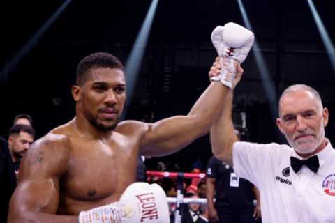 Anthony Joshua reveals his prediction for Tyson Fury vs Oleksandr Usyk super-fight after Otto..