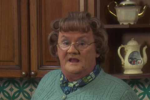 Mrs Brown's Boys' viewers slam New Year's special and demand show's cancellation