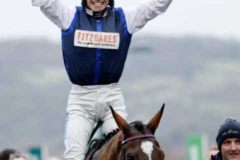 Punter Wins Over £100,000 with New Year's Day Racing Acca