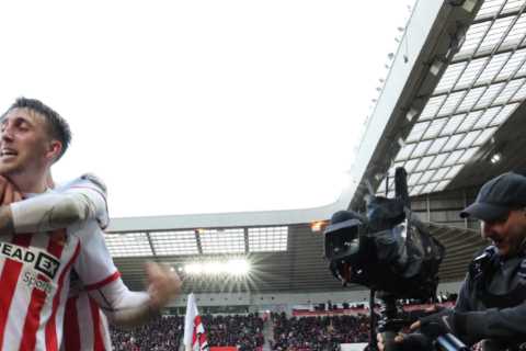 Sunderland Midfielder Dan Neil Dreams of FA Cup Upset Against Newcastle