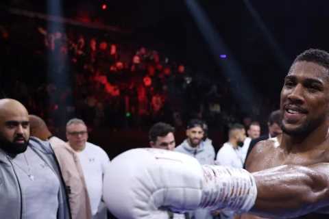 Anthony Joshua vs Francis Ngannou: A Tale of the Tape