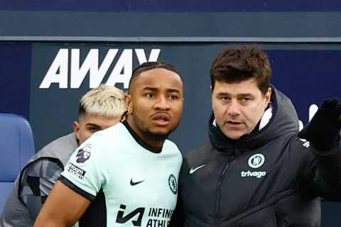 Chelsea Dealt Another Blow as Christopher Nkunku Struggles with Hip Injury