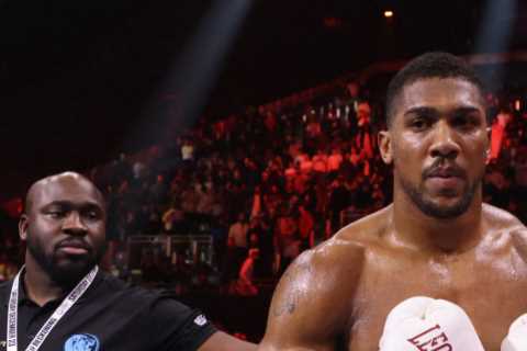 Eddie Hearn Backs Anthony Joshua to Beat Tyson Fury All Day Long in Potential Showdown