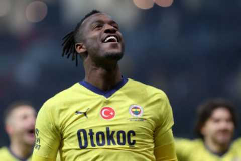 Chelsea flop Michy Batshuayi in talks to join Rangers