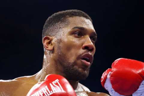 Anthony Joshua's Personal Chef Reveals His 5,500-Calorie Diet Plan