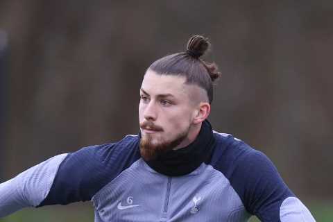 Tottenham's New Signing Radu Dragusin Receives Work Permit for Premier League Debut