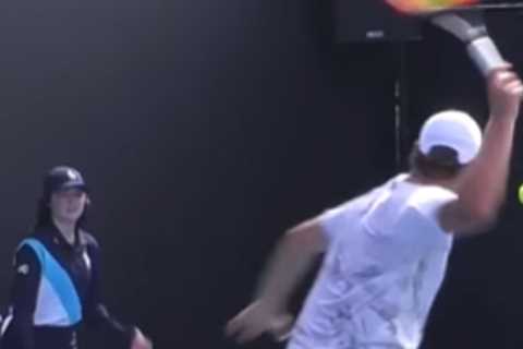 Tennis Star's Shocking Outburst Leaves Ball Girl Terrified at Australian Open