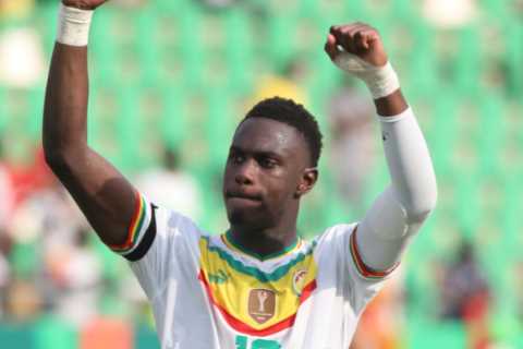 Premier League star injured in Afcon opener, leaving fans concerned