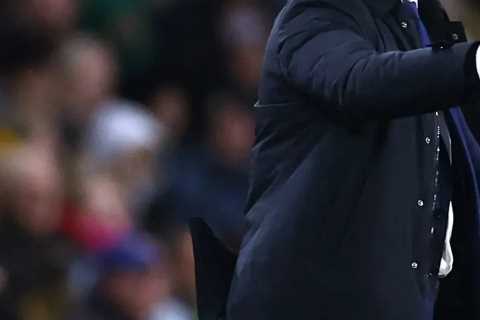 Sean Dyche questions Everton's recurring financial woes