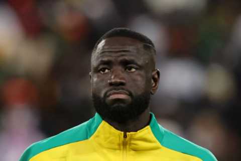 Nottingham Forest Star Cheikhou Kouyate Leaves Senegal's Afcon Camp After Tragic Death of His Dad