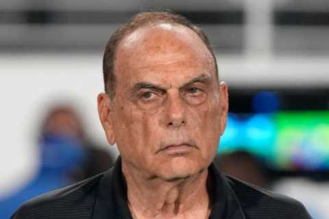 Sky Sports viewers shocked as former Chelsea boss manages Zambia at Afcon 2023