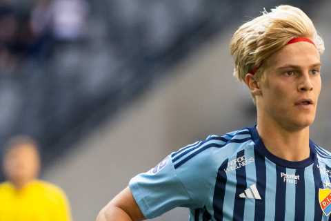 Man Utd 'Very Hot' in Transfer Race for Swedish Wonderkid