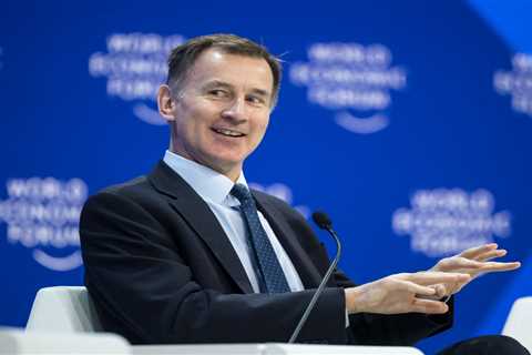 Jeremy Hunt Hints at More Tax Cuts as Inflation Stabilizes