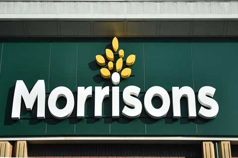 Second Major Supermarket Introduces Four-Day Work Week for Staff