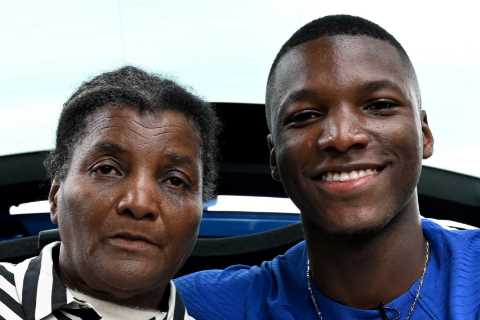 Chelsea Star Moises Caicedo Hides Secret Family Turmoil Amidst Strife in Ecuador