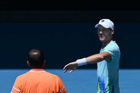 Australian Open Chaos as Bubbles Interrupt Doubles Match