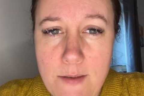 Former Spending Addict Shares How She Cleared £40K Debt