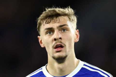 Arsenal Reportedly Interested in Leicester City Midfielder Kiernan Dewsbury-Hall