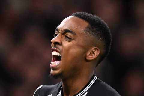 Newcastle United Refuse to Sell Joe Willock Despite Premier League Interest