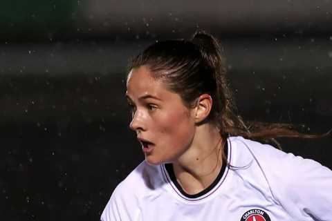 Arsenal Loanee Freya Godfrey Injured in Horrific Collision During Charlton Match