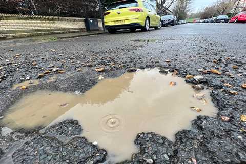 Drivers Spend Nearly £500 Million on Repairs Due to UK's Broken Roads