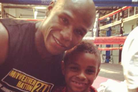 Boxer Ashton Sylve Reveals Why He Turned Down Floyd Mayweather in Favor of Jake Paul