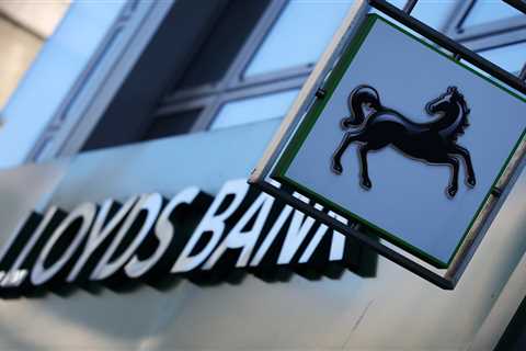Lloyds Bank to Scrap Mobile Banking Vans, Leaving Thousands of Customers Disappointed
