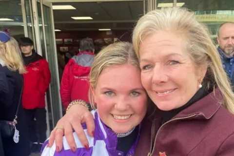 Georgie and Olive Nicholls: The Mother-Daughter Duo Ready to Make Waves in Jumps Racing