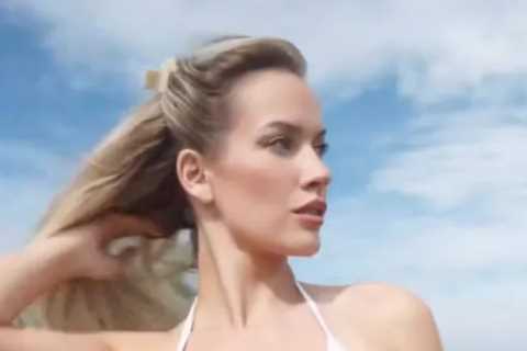 Fans concerned as Paige Spiranac wears revealing 'spaghetti strap' on the golf course