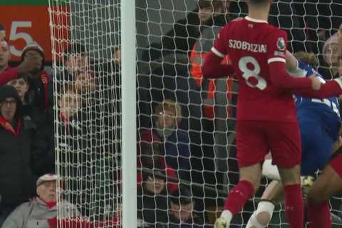 Chelsea Fans Furious Over Denied Penalty Against Liverpool