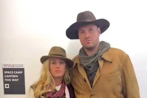 Tyson Fury Poses as Gladiator in Behind-the-Scenes Snaps from Usyk Promo Video