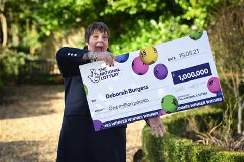 Mum wins £1million on lottery but doesn't know for months