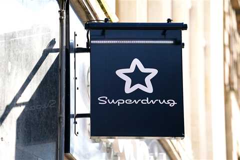 Superdrug to Close Pharmacy in Rochdale, Shoppers Express Disappointment