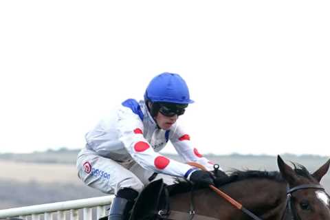 'Desperately Sad' Day as Alex Ferguson's Star Horse Suffers Fatal Injury at Sandown