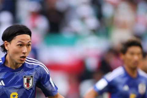 Fans Laud Minamino as he Plays in Two Games in Less Than 24 Hours