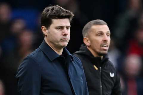 Thiago Silva's Wife Calls for Chelsea Boss Pochettino to be Sacked After Blues' Loss