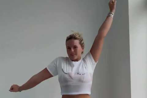 Model Apollonia Llewellyn Takes a Daring Dip in Ice Bath for Charity